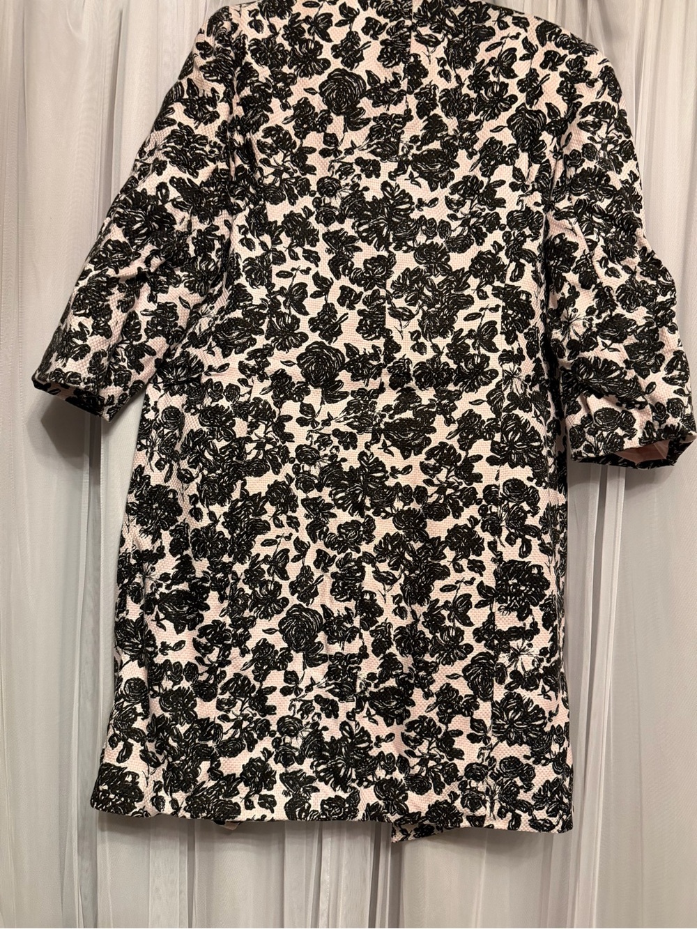 LOFT Black Floral Jacquard Pink-Base Coat - Picture 3 of 9